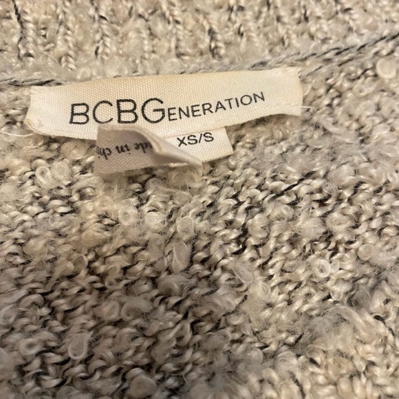 BCBGeneration Black and White Long Sleeve Sweater - Picture 3 of 7